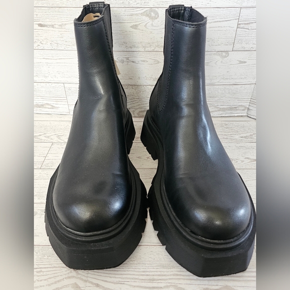 ZARA Black Chunky Chelsea Boots Size 41/ USA 10 NWT NO BOX Platform Lug Sole - Picture 3 of 7
